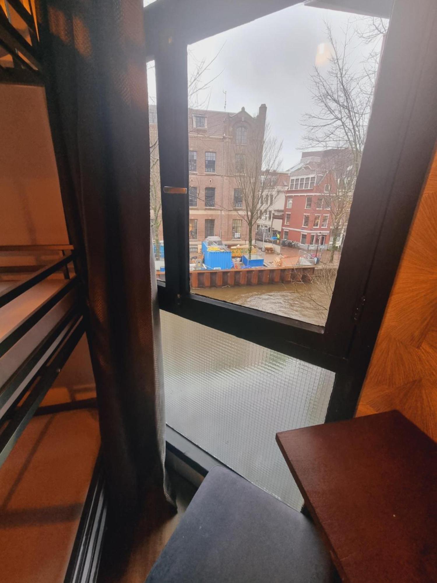 Amsterdam Downtown Hotel Canal View Amesterdão Exterior foto